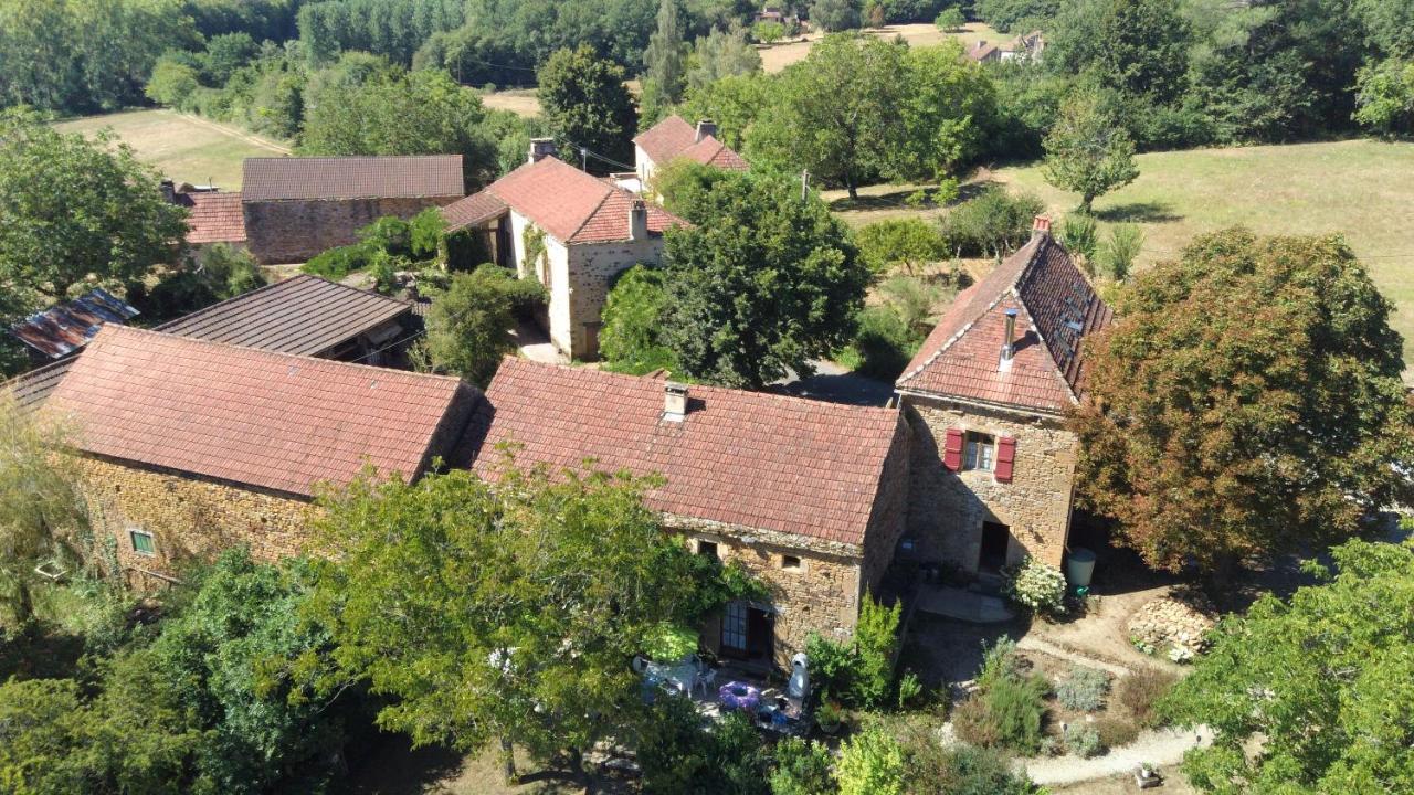 La Libellule And Le Papillon Gites At Les Leroux, Near Frayssinet-le-Gélat Exterior foto