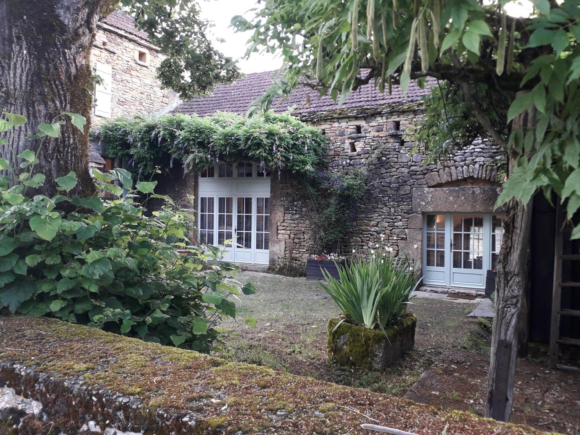 La Libellule And Le Papillon Gites At Les Leroux, Near Frayssinet-le-Gélat Exterior foto